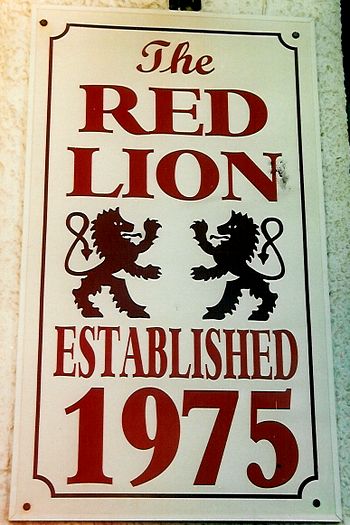 Bar red lion